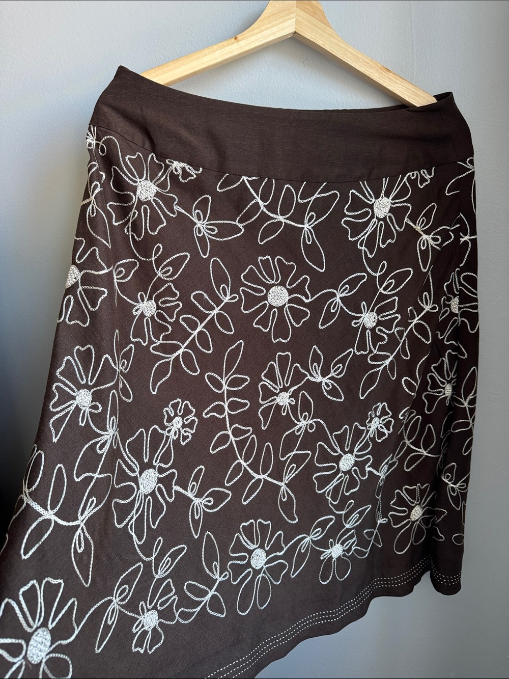 Y2K Carol Little Linen Blend Brown Floral A-Line Skirt with White Embroidery